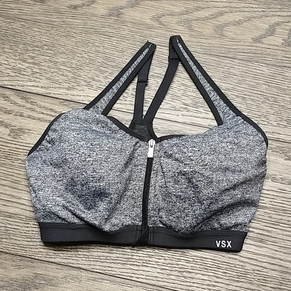 Victoria's Secret Other - Victoria Secret VSX Sports Bra With Zipper 32D